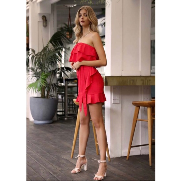 • H P • 5🌟 Runaway Strapless Mini Dress - Red - Picture 6 of 7